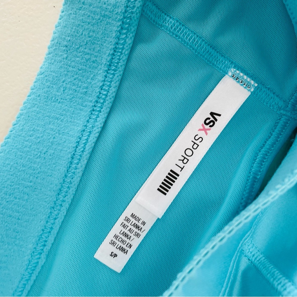 VSX Victoria Sport Mesh Sports Bra - Picture 6 of 7